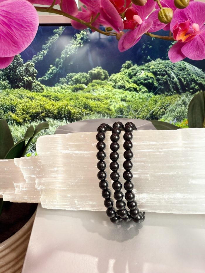 Shungite 8 mm bracelet